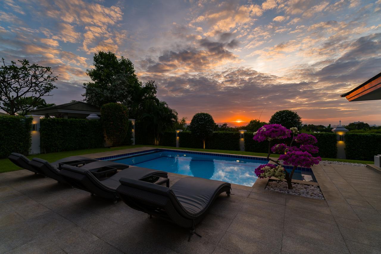 Luxury Pool Villa 604 4BR 8-10 persons Nong Prue Esterno foto